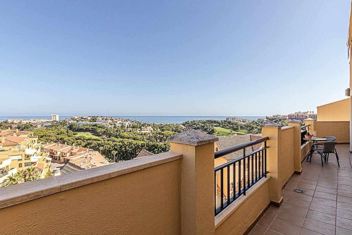 797 Holiday Rentals - Moderno Piso Para 5 Con Hermosas Vistas Бенальмадена Екстер'єр фото
